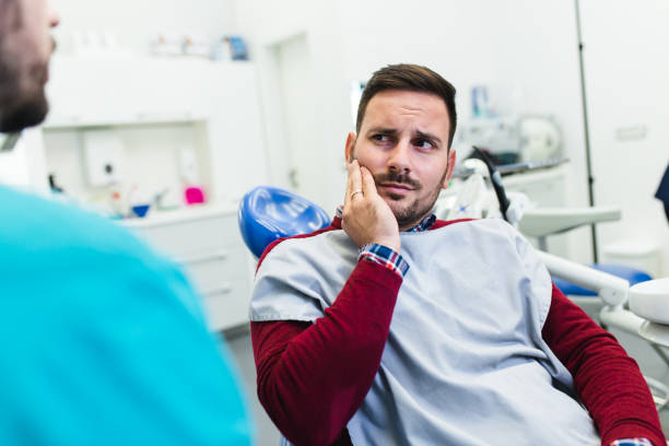 Best Tooth Extraction  in Siesta Acres, TX